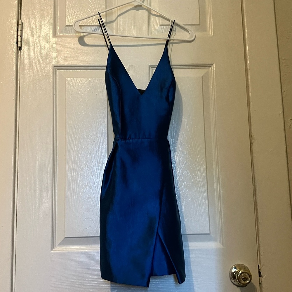 Royal Blue Sleeveless Cocktail Dress